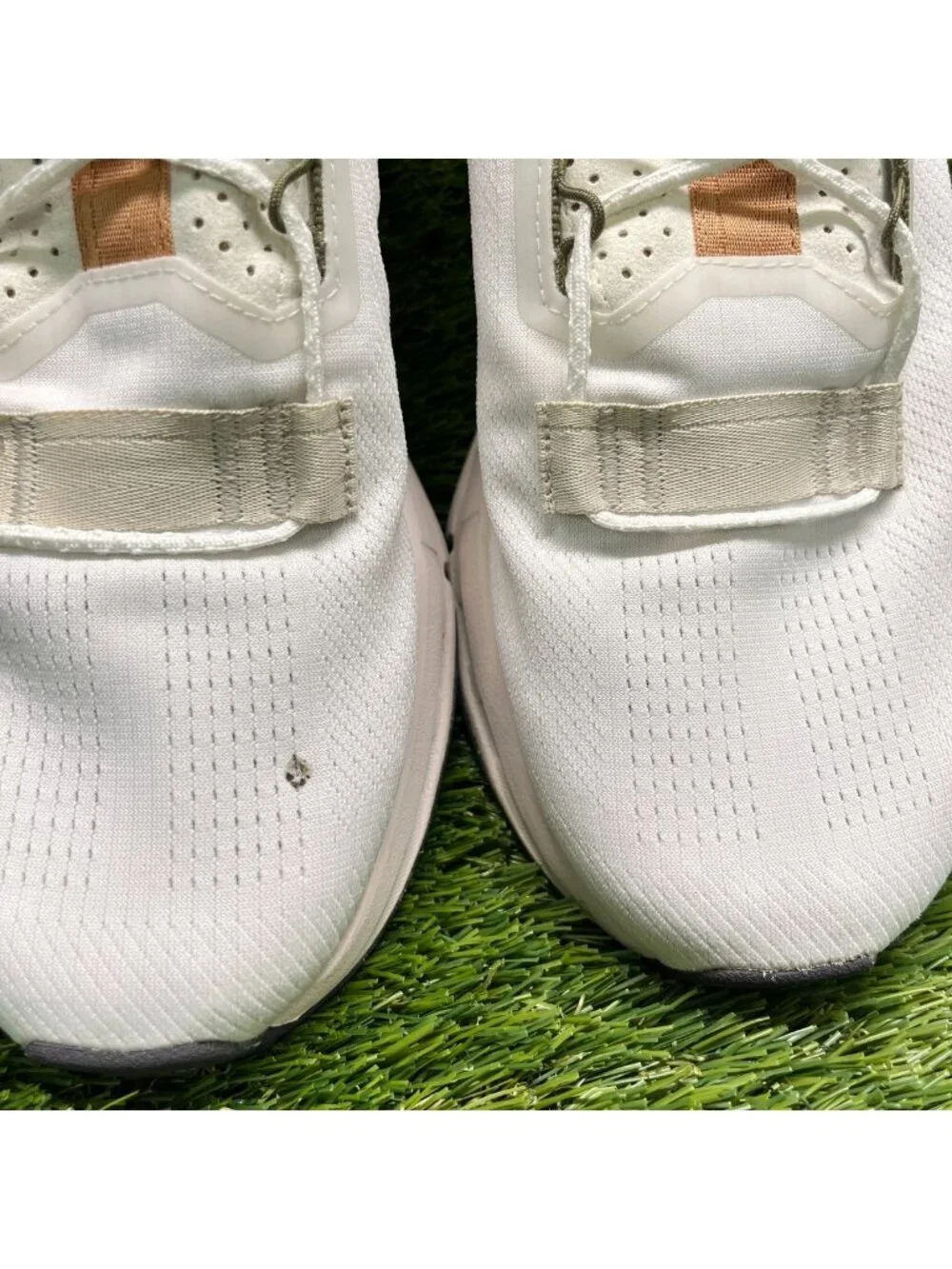 On Cloudmonster 2 Womens Size 10.5 Ivory Sphinx Athletic Running Shoes Sneakers